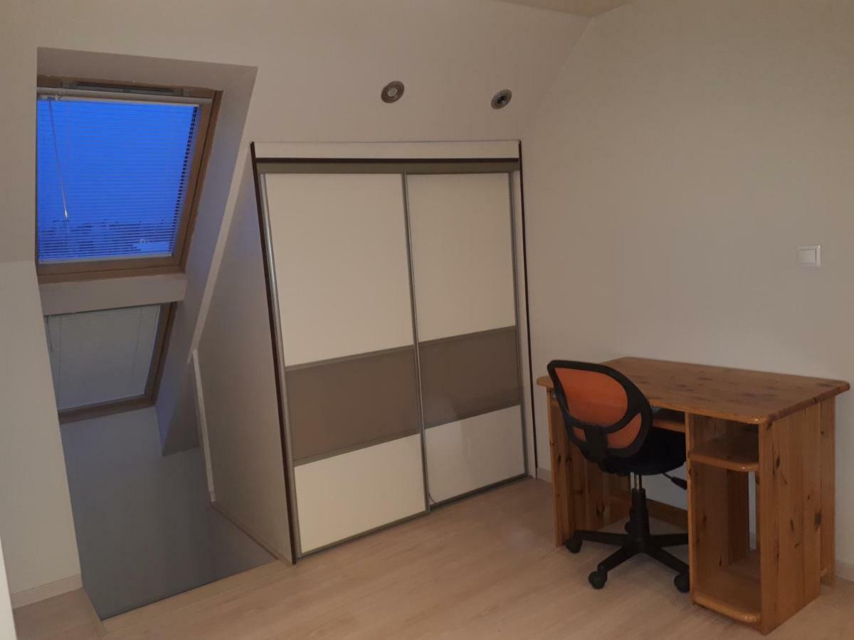 Utulny Apartman V Bratislava 15 Kültér fotó