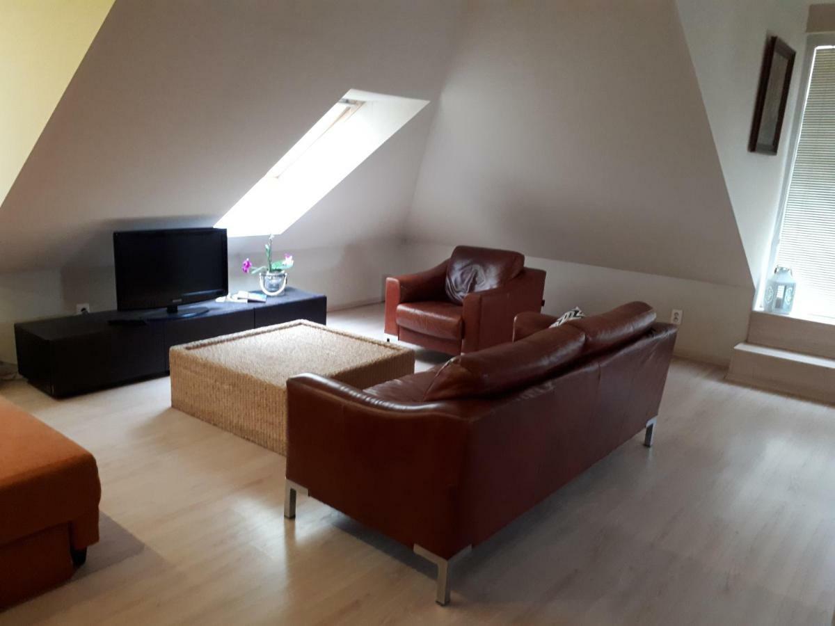 Utulny Apartman V Bratislava 15 Kültér fotó